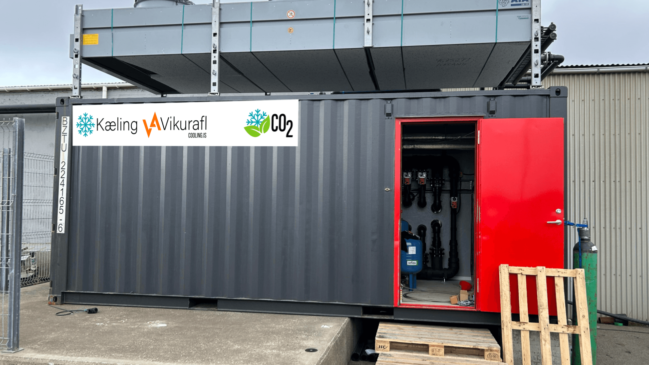 Nýtt umhverfisvænt kælikerfi í gámaútfærslu fyrir First Water frá Kælingu Víkurafli